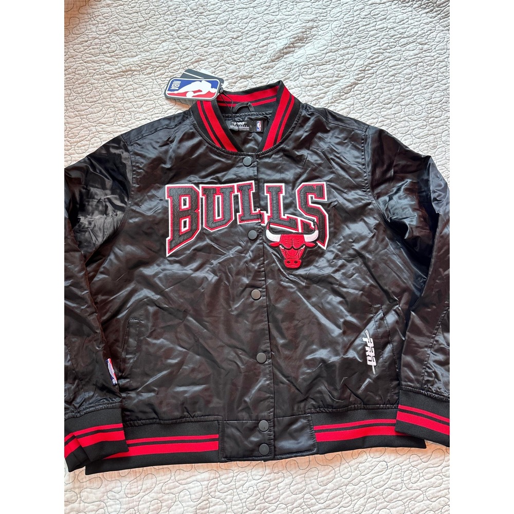 Pro Standard NBA Chicago Bulls Satin Varsity Jacket Black Mens Large